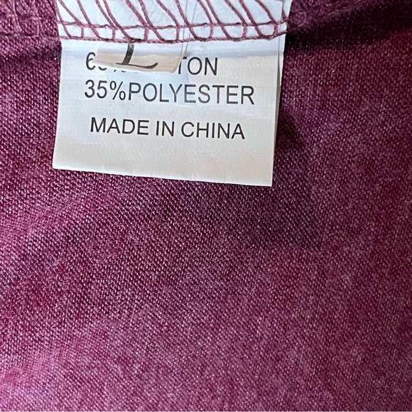 Women’s t-shirt with expression on front. - Picture 5 of 6